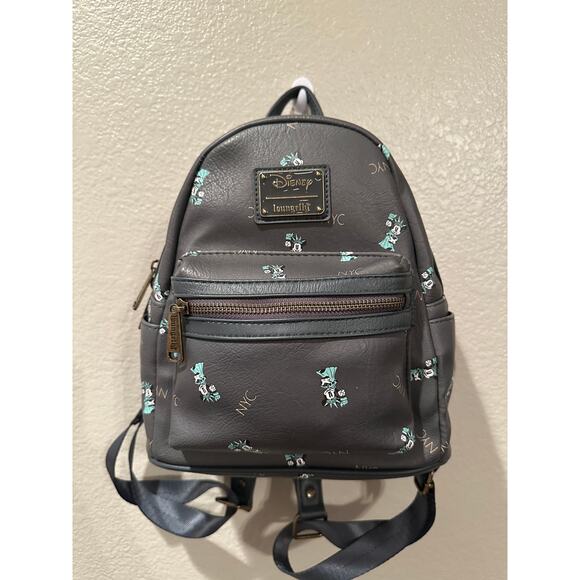 NWOT Loungefly Disney NYC Minnie Mouse Statue of Liberty Mini Backpack. - Picture 1 of 7